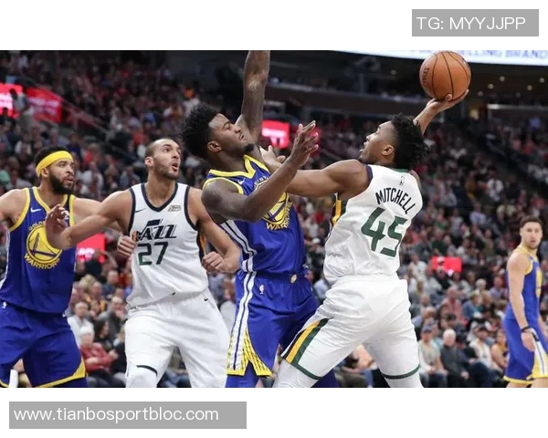 开拓者双向合同球员今日齐发力勇士梦之队再迎挑战 开拓者双向合同球员今日齐发力勇士梦之队再迎挑战