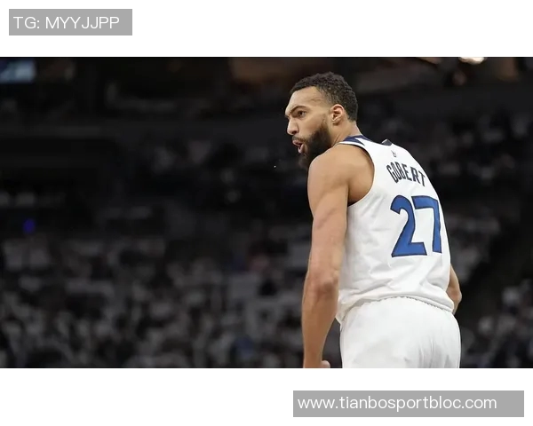 戈贝尔点评比赛表现上半场精彩却在第三节重蹈断电老路 戈贝尔点评比赛表现上半场精彩却在第三节重蹈断电老路