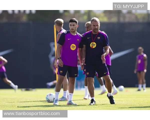 弗里克谈执教梅西的可能性拉什福德因发烧缺席训练两天