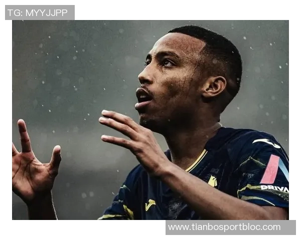 佩杜拉报道国米那不勒斯罗马争抢吉奥瓦尼维罗纳标价1500万欧元