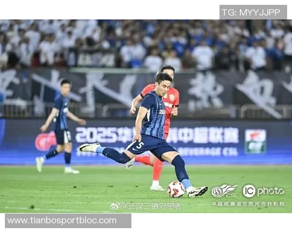 朴志洙迎来中超百场里程碑上轮解围次数创个人新纪录