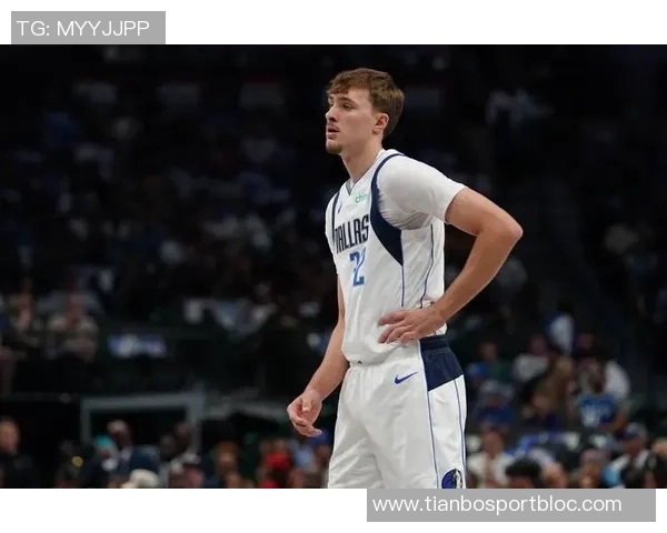 浓眉称赞弗拉格天赋出众将负责防守KD和巴特勒等顶尖侧翼球员