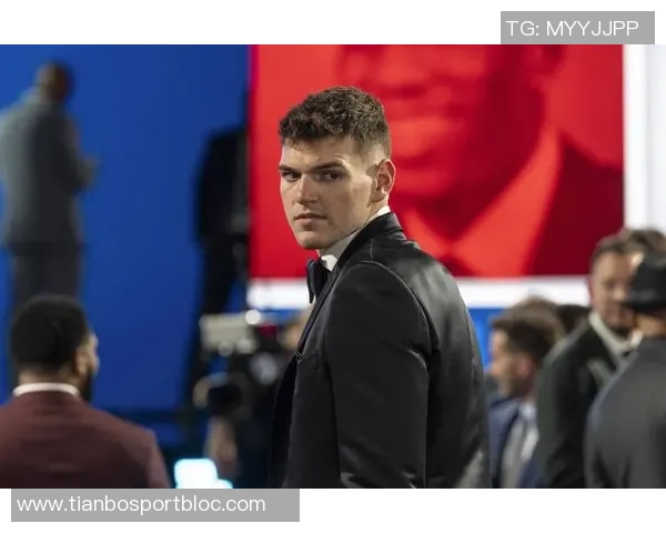 开拓者第七顺位选中克林根成为球队未来的重要支柱与希望